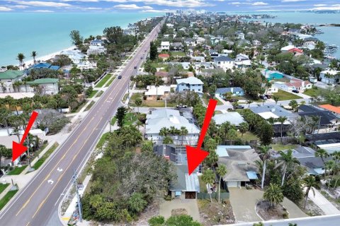 Casa en venta en Belleair Beach, Florida, 2 dormitorios, 175.03 m2 № 1592843 - foto 10