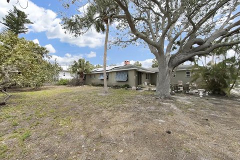 Casa en venta en Belleair Beach, Florida, 2 dormitorios, 175.03 m2 № 1592843 - foto 13