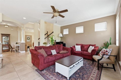 Townhouse in Palm Harbor, Florida 4 bedrooms, 215.35 sq.m. № 2223329 - photo 9