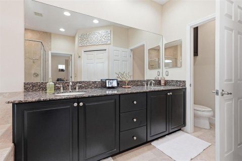 Townhouse in Palm Harbor, Florida 4 bedrooms, 215.35 sq.m. № 2223329 - photo 27