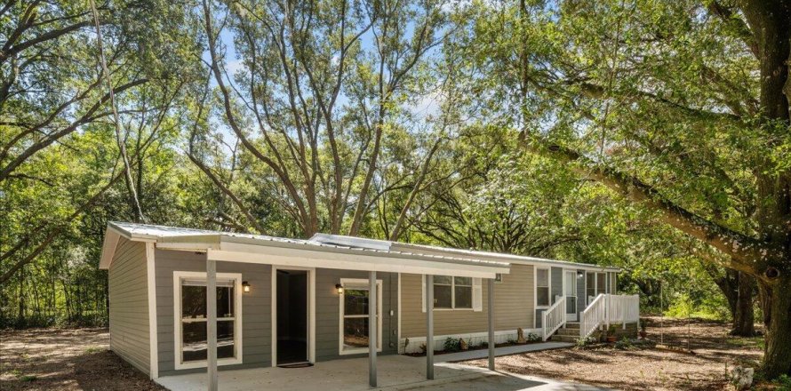 Villa ou maison à Interlachen, Floride 3 chambres, 89.19 m2 № 773017