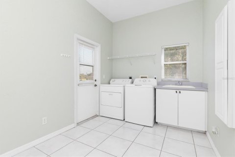 Casa en alquiler en Punta Gorda, Florida, 3 dormitorios, 192.96 m2 № 2091512 - foto 29