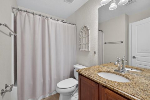 Condo in Four Corners, Florida, 2 bedrooms  № 2383411 - photo 19