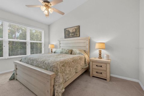 Condo in Four Corners, Florida, 2 bedrooms  № 2383411 - photo 12