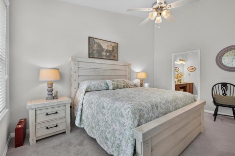 Condo in Four Corners, Florida, 2 bedrooms  № 2383411 - photo 13