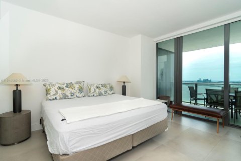 Купить кондоминиум в Майами, Флорида 2 спальни, 99.13м2, № 1940714 - фото 16