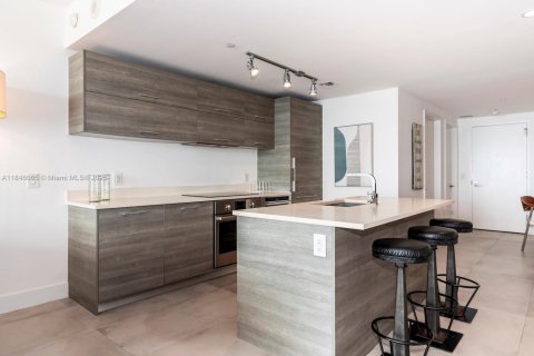 Купить кондоминиум в Майами, Флорида 2 спальни, 99.13м2, № 1940714 - фото 8