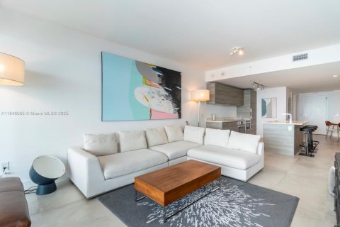 Купить кондоминиум в Майами, Флорида 2 спальни, 99.13м2, № 1940714 - фото 6