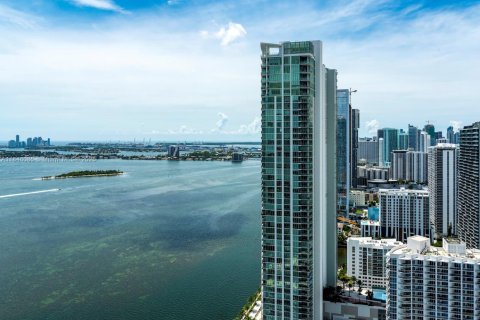 Купить кондоминиум в Майами, Флорида 2 спальни, 99.13м2, № 1940714 - фото 30