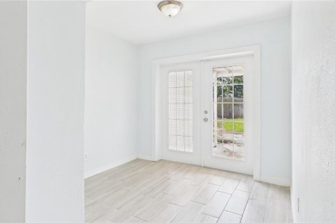 Villa ou maison à vendre à Tampa, Floride: 3 chambres, 101.73 m2 № 1916810 - photo 18