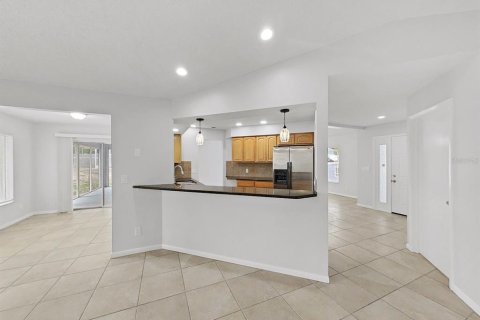 Casa en venta en Spring Hill, Florida, 3 dormitorios, 175.31 m2 № 2239892 - foto 20