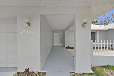 Casa en venta en Spring Hill, Florida, 3 dormitorios, 175.31 m2 № 2239892 - foto 4