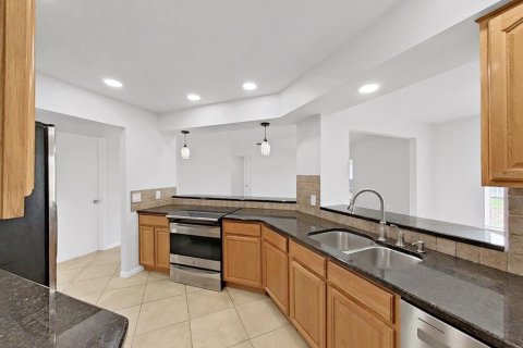 Casa en venta en Spring Hill, Florida, 3 dormitorios, 175.31 m2 № 2239892 - foto 21