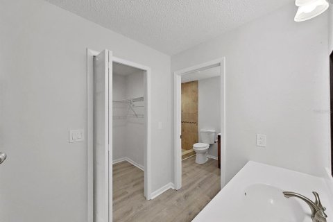 Casa en venta en Spring Hill, Florida, 3 dormitorios, 175.31 m2 № 2239892 - foto 30