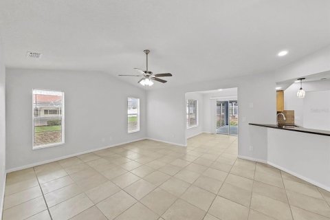 Casa en venta en Spring Hill, Florida, 3 dormitorios, 175.31 m2 № 2239892 - foto 18