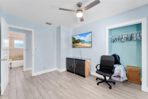 Villa ou maison à vendre à Oakland Park, Floride: 3 chambres, 96.25 m2 № 1999142 - photo 14