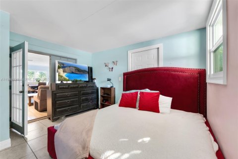 Villa ou maison à vendre à Oakland Park, Floride: 3 chambres, 96.25 m2 № 1999142 - photo 10