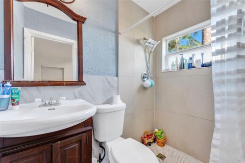 Villa ou maison à vendre à Oakland Park, Floride: 3 chambres, 96.25 m2 № 1999142 - photo 20