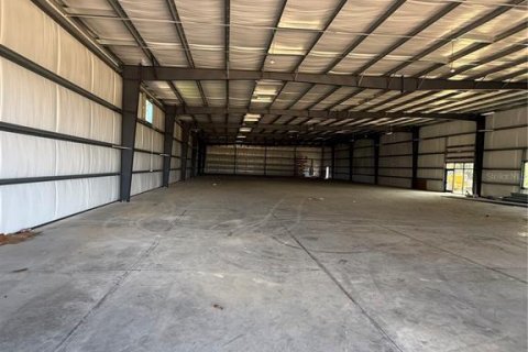 Commercial property in Belleview, Florida № 2157079 - photo 7
