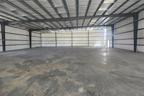 Commercial property in Belleview, Florida № 2157079 - photo 4