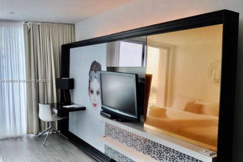 Copropriété à louer à Miami Beach, Floride: 1 chambre, 65.03 m2 № 1861393 - photo 12