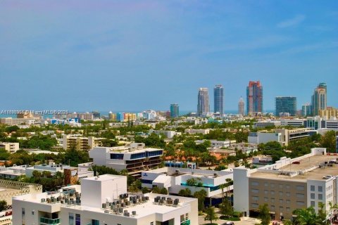 Copropriété à louer à Miami Beach, Floride: 1 chambre, 65.03 m2 № 1861393 - photo 5