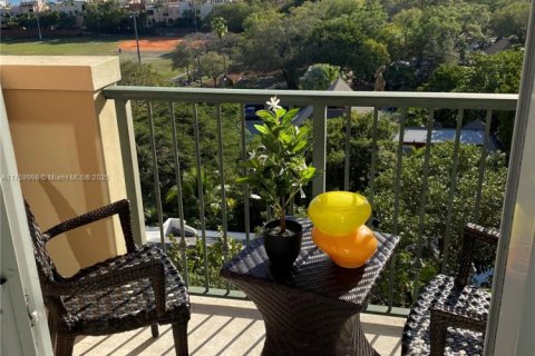 Copropriété à louer à Miami, Floride: 2 chambres, 162.58 m2 № 1705455 - photo 3