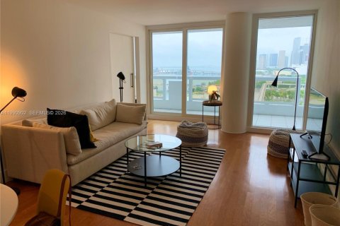 Copropriété à louer à Miami, Floride: 1 chambre, 92.62 m2 № 2058053 - photo 2