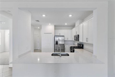 Villa ou maison à louer à Punta Gorda, Floride: 3 chambres, 129.32 m2 № 2272893 - photo 16