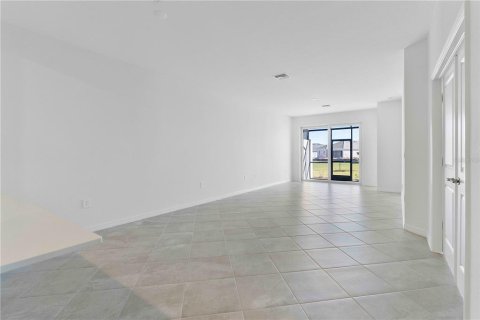 Villa ou maison à louer à Punta Gorda, Floride: 3 chambres, 129.32 m2 № 2272893 - photo 5