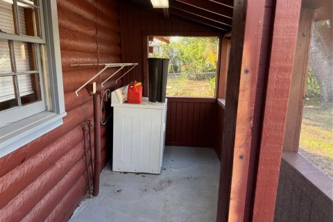 Commercial property in Bradenton, Florida 140.47 sq.m. № 1545168 - photo 13