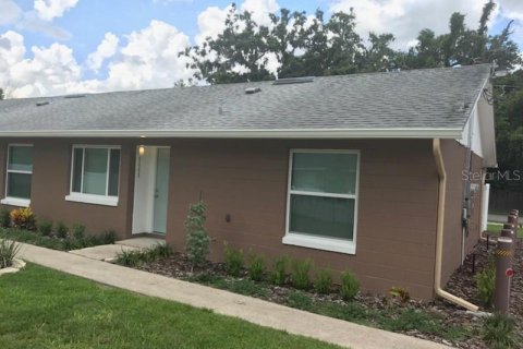 Apartamento en alquiler en Orlando, Florida, 2 dormitorios, 78.04 m2 № 1908407 - foto 1