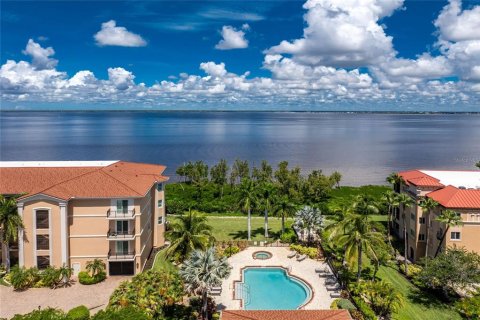 Condo in Punta Gorda, Florida, 3 bedrooms  № 2395787 - photo 23