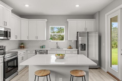 Villa ou maison à vendre à Homosassa, Floride: 4 chambres, 194.35 m2 № 1822308 - photo 7