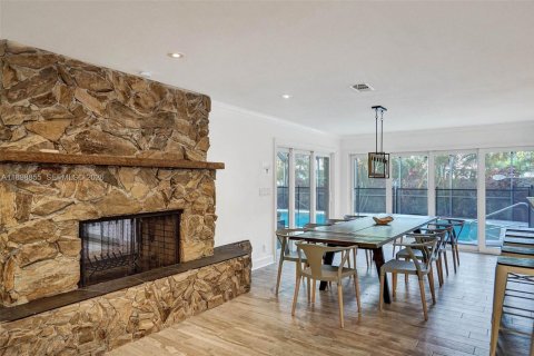 Villa ou maison à louer à Fort Lauderdale, Floride: 5 chambres, 258.08 m2 № 2180729 - photo 19