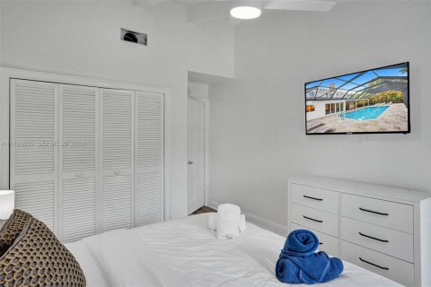 Villa ou maison à louer à Fort Lauderdale, Floride: 5 chambres, 258.08 m2 № 2180729 - photo 30
