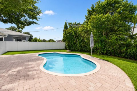 Villa ou maison à vendre à Delray Beach, Floride: 3 chambres, 168.71 m2 № 2082965 - photo 23