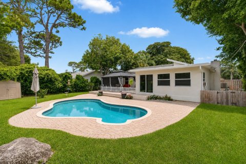 Villa ou maison à vendre à Delray Beach, Floride: 3 chambres, 168.71 m2 № 2082965 - photo 2