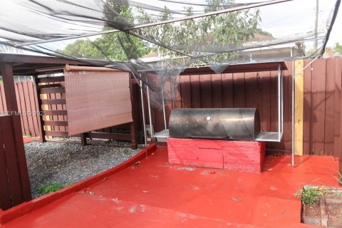 Villa ou maison à vendre à Miami, Floride: 3 chambres, 117.06 m2 № 1987302 - photo 26