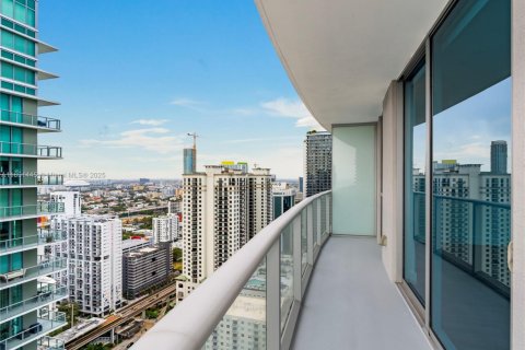 Copropriété à louer à Miami, Floride: 49.33 m2 № 1943702 - photo 2