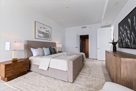 Condo in Tampa, Florida, 3 bedrooms № 2386773 - photo 12