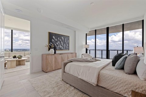 Condo in Tampa, Florida, 3 bedrooms № 2386773 - photo 11