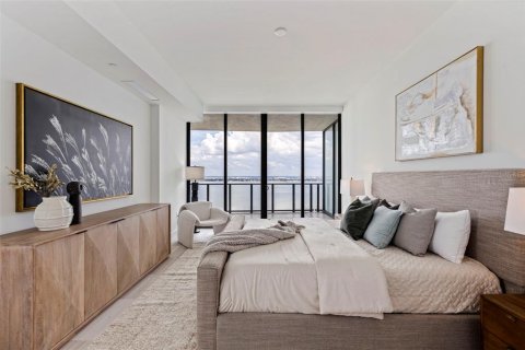 Condo in Tampa, Florida, 3 bedrooms № 2386773 - photo 10
