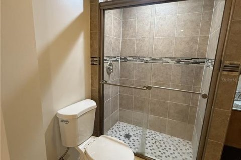 Dúplex en venta en Pinellas Park, Florida, 3 dormitorios, 164.16 m2 № 2306433 - foto 14