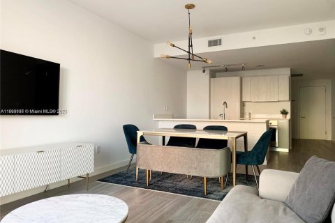 Copropriété à vendre à Miami, Floride: 2 chambres, 106 m2 № 1979381 - photo 2