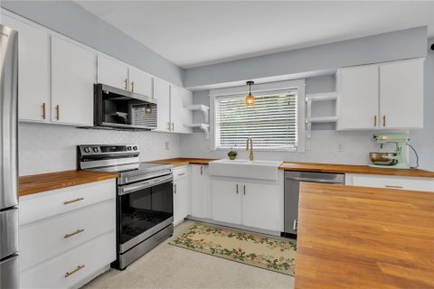 Casa en venta en Tampa, Florida, 3 dormitorios, 135.64 m2 № 2206901 - foto 15