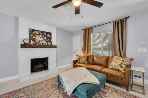 Casa en venta en Tampa, Florida, 3 dormitorios, 135.64 m2 № 2206901 - foto 6