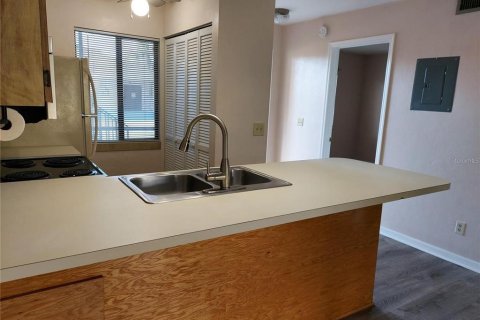 Condo in Punta Gorda, Florida, 2 bedrooms  № 1795057 - photo 5