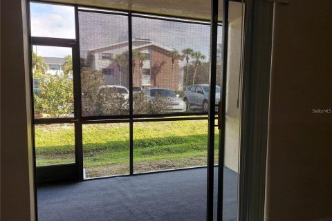 Condo in Punta Gorda, Florida, 2 bedrooms  № 1795057 - photo 23