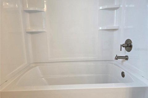 Купить виллу или дом в Инвернесс, Флорида 5 комнат, 159.79м2, № 1907661 - фото 3